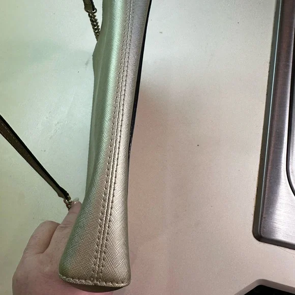 Kate Spade Metallic Gold Crossbody EUC - Picture 10 of 15